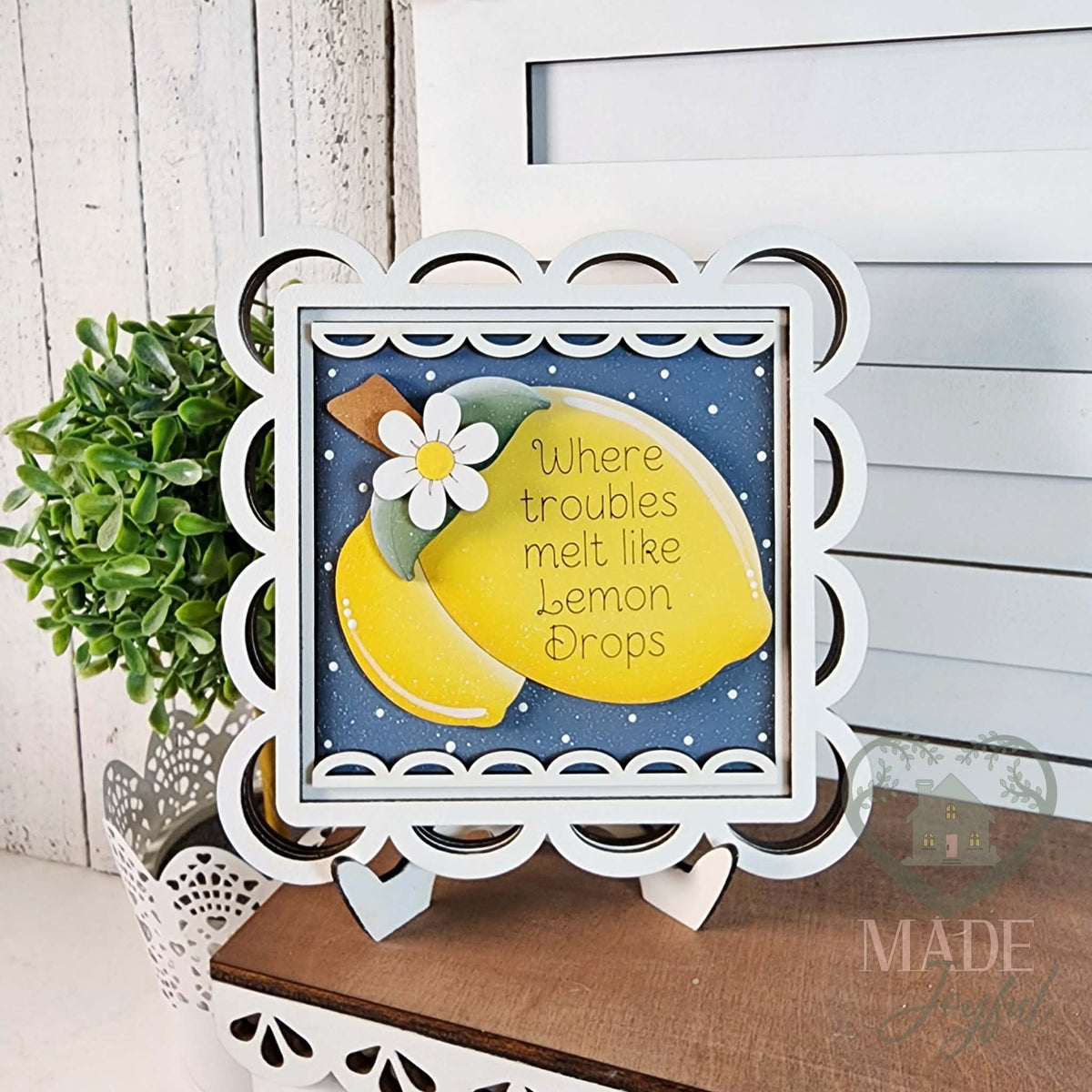 Scallop lace frame with a lemon sign, hand-painted in Brentwood, TN.