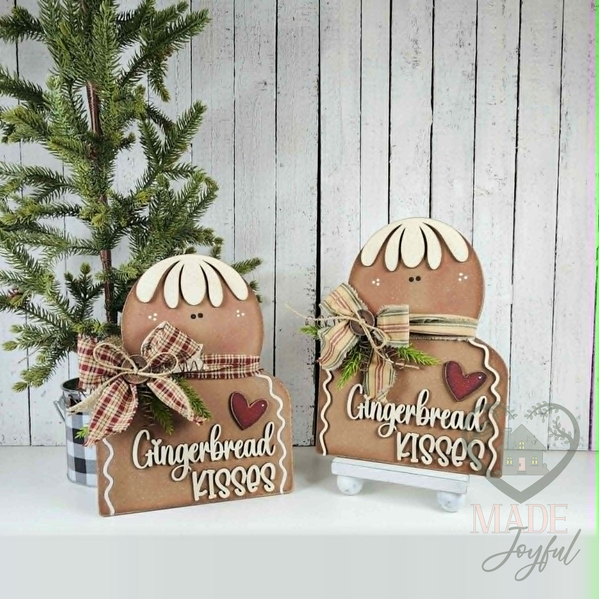 Pair of Gingerbread Kisses shelf sitters, hand-painted in Brentwood, TN.