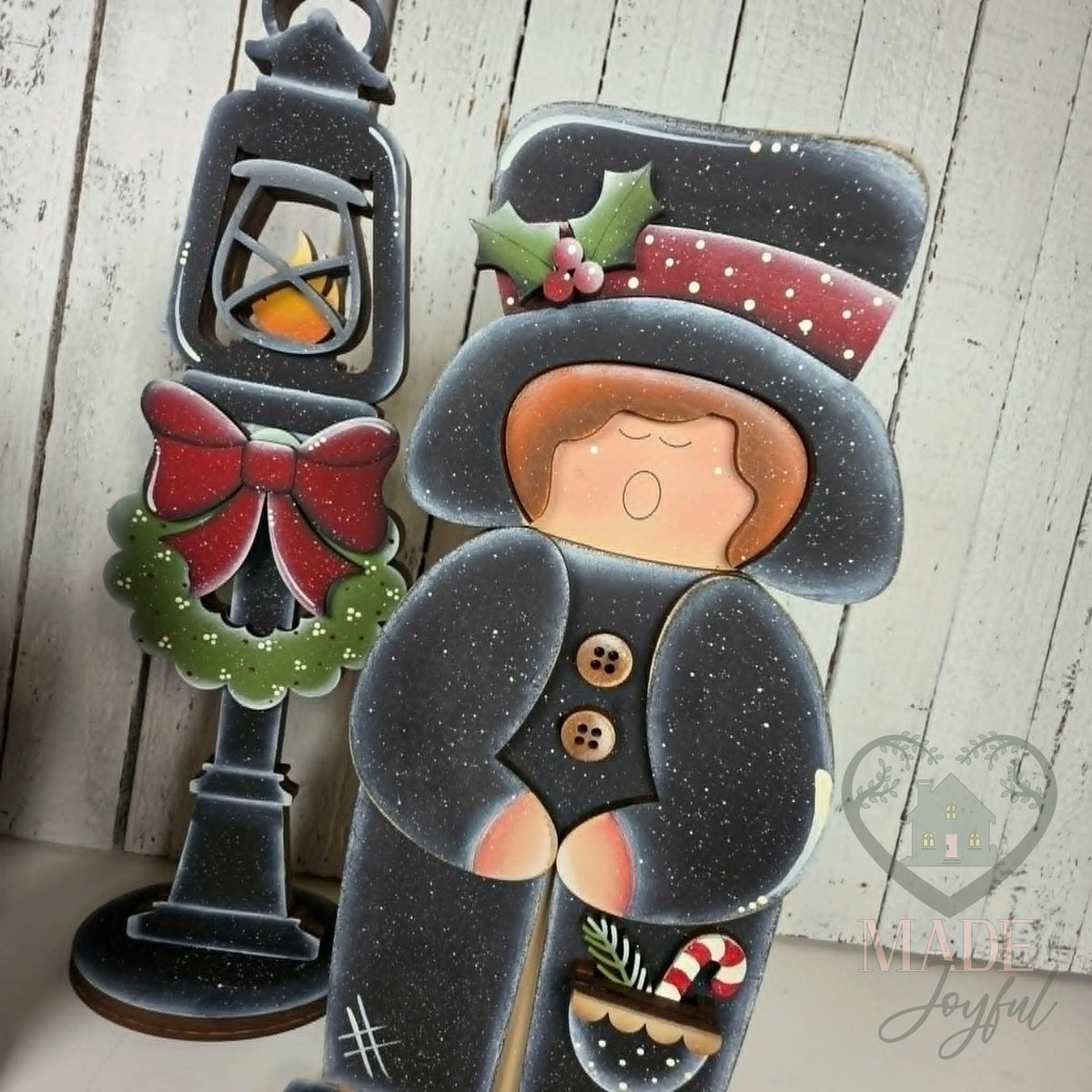 Top hat caroler with lamp post, hand-painted in Brentwood, TN.